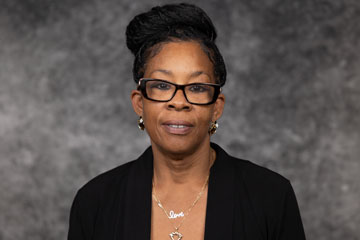 Shelley Harmon portrait