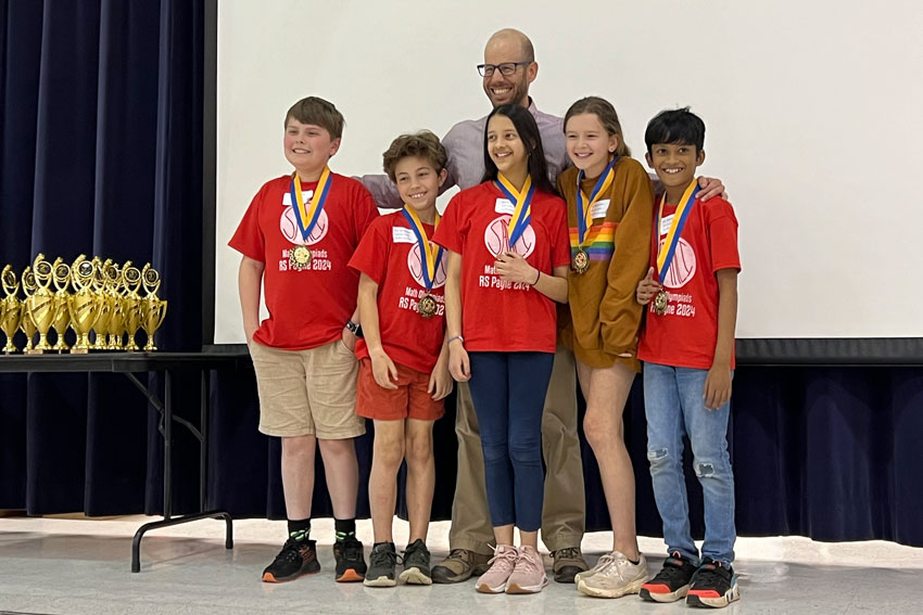 RSP Math Club on stage receiving award